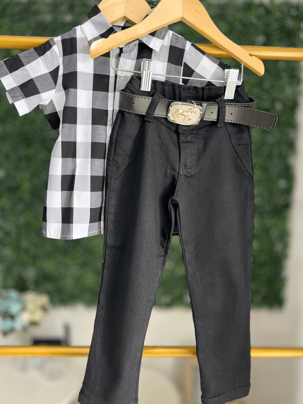 Conjunto Henrique