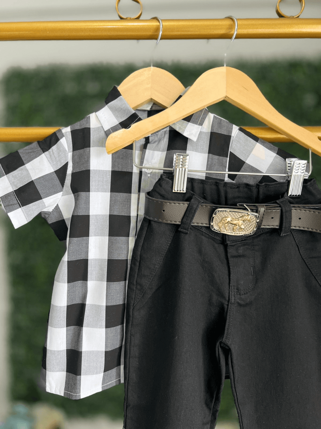 Conjunto Henrique
